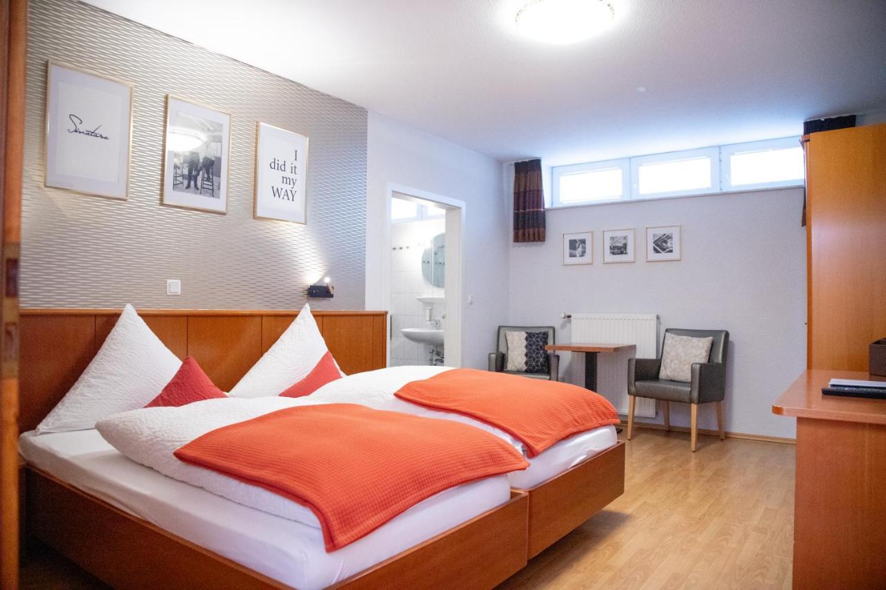 Kleines Hotel Westhus Doerpen Exterior photo